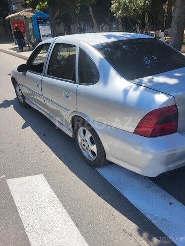 Opel Vectra-5