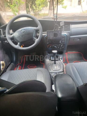 Opel Vectra-7