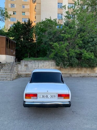 LADA (VAZ) 2107-5