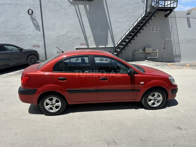 Kia Pride-10