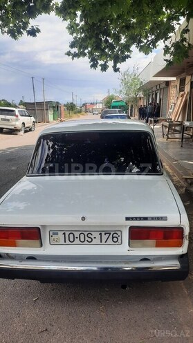 LADA (VAZ) 2107-5