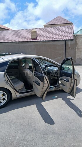 Toyota Prius-13