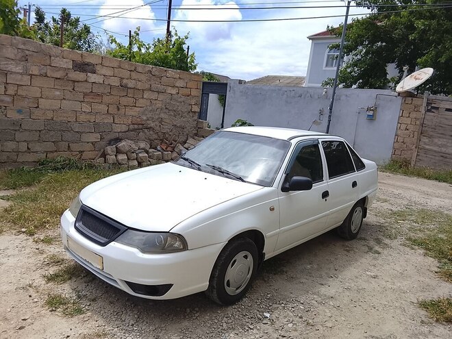 Daewoo Nexia-3