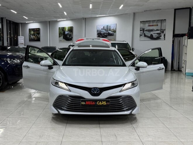 Toyota Camry-10