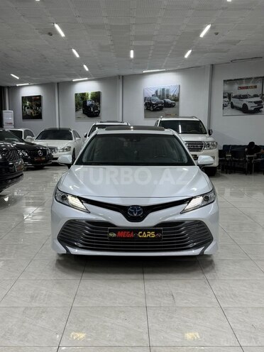 Toyota Camry-3