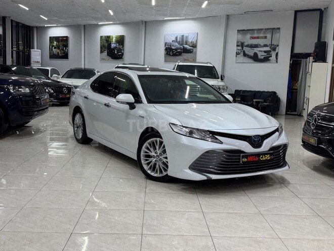 Toyota Camry-1
