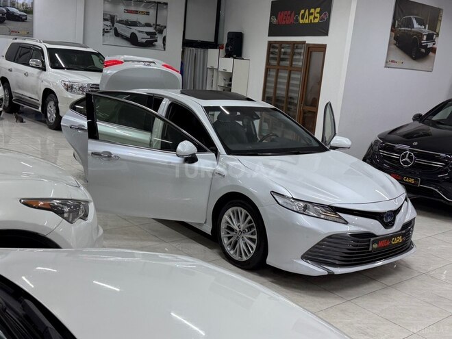 Toyota Camry-9