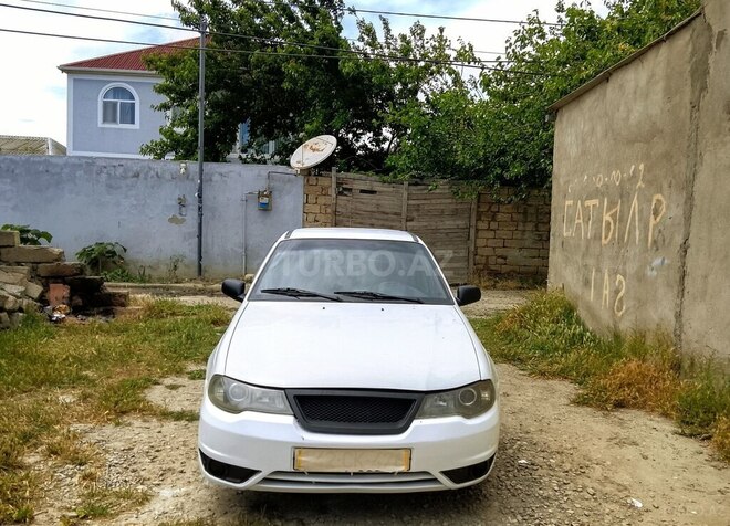 Daewoo Nexia-1