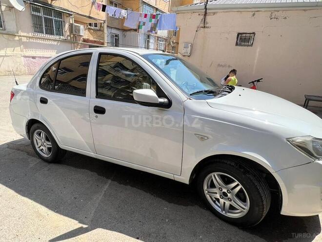 Saipa Saina-3