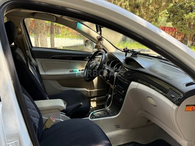 DongFeng Aeolus S30-8