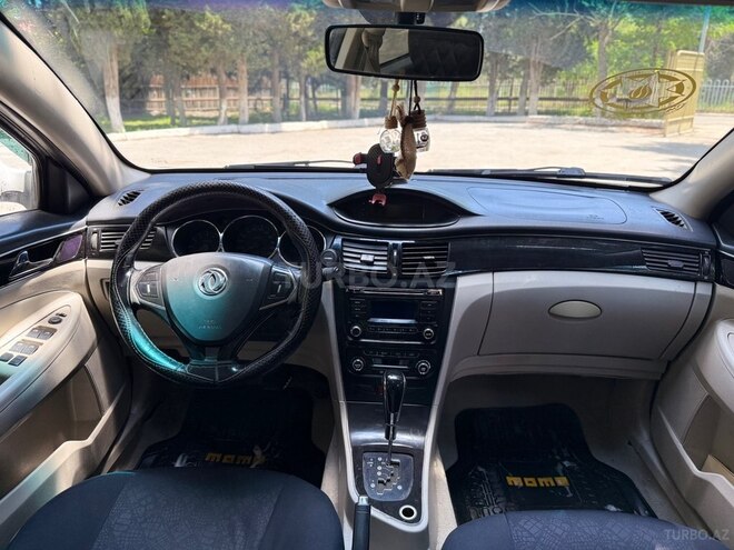 DongFeng Aeolus S30-10