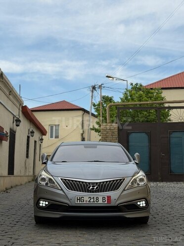 Hyundai Grandeur-2