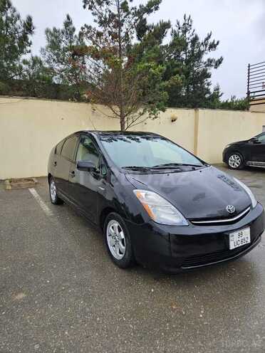 Toyota Prius-1