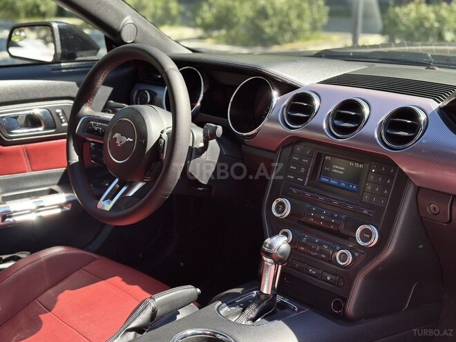 Ford Mustang-9