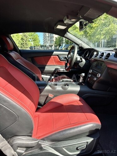 Ford Mustang-8