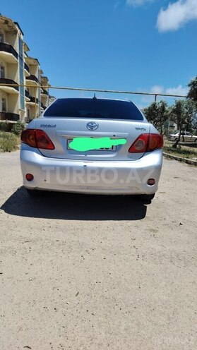 Toyota Corolla-6