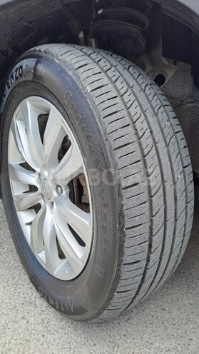 Kia Sorento-11
