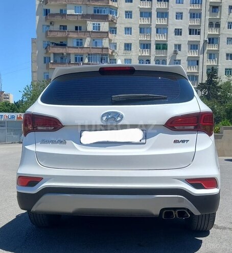 Hyundai Santa Fe-3