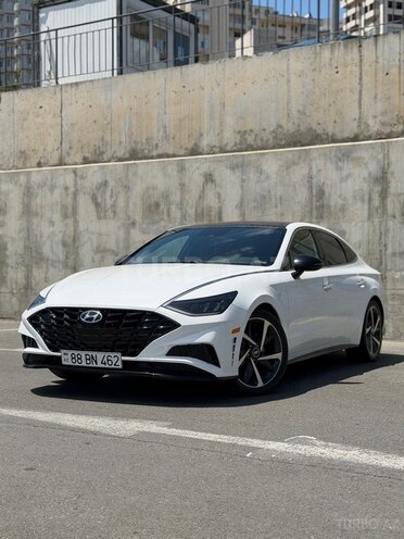 Hyundai Sonata-1