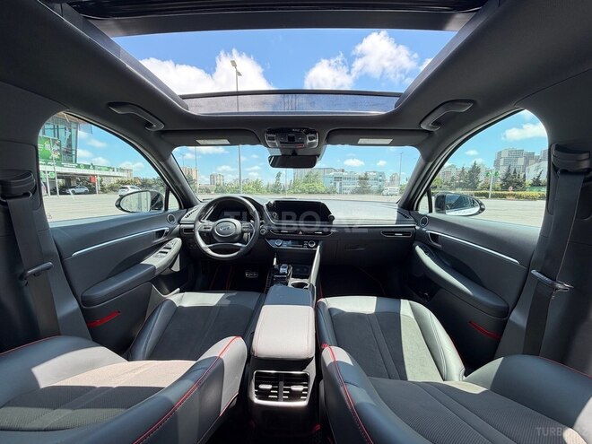 Hyundai Sonata-8
