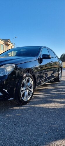 Mercedes E 220-9