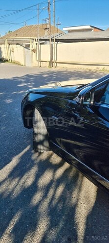 Mercedes E 220-12