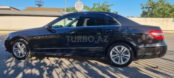 Mercedes E 220-6
