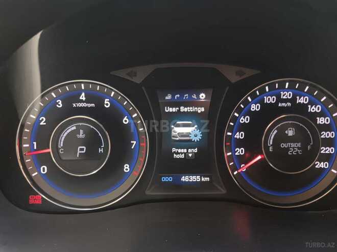 Hyundai i40-9
