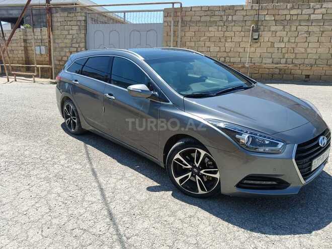 Hyundai i40-4