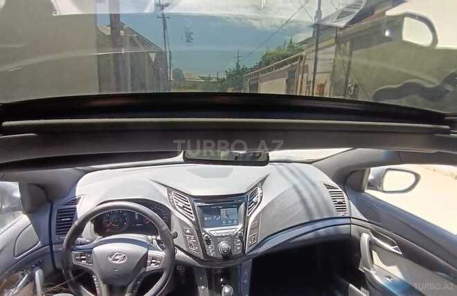 Hyundai i40-8