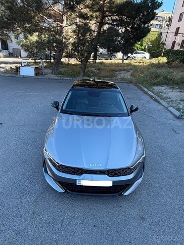 Kia K5-8