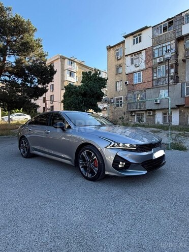 Kia K5-7