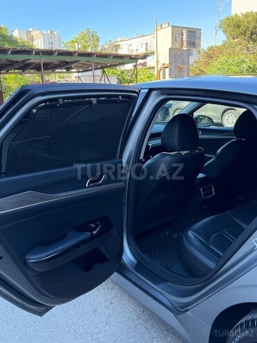 Kia K5-15