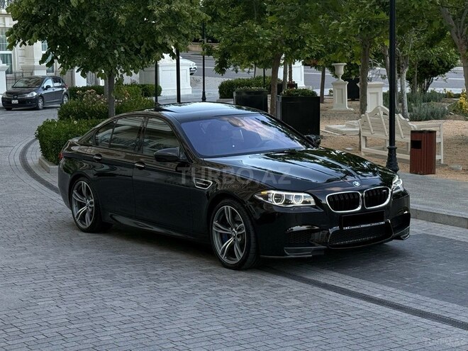 BMW M5-6