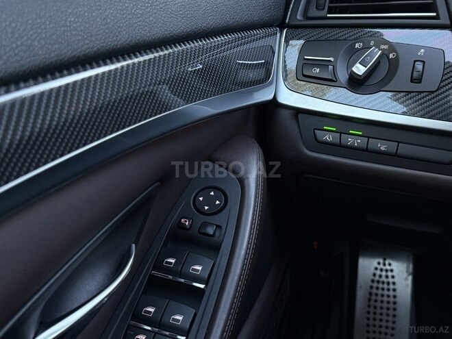 BMW M5-8