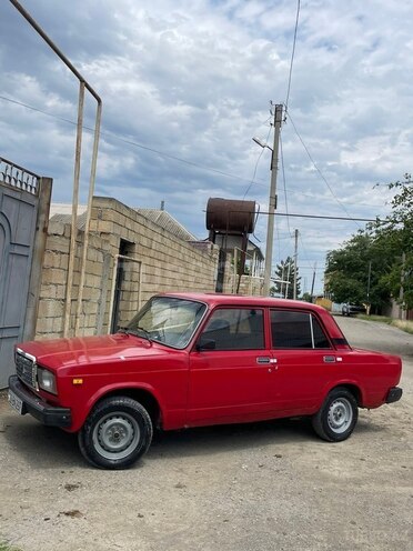 LADA (VAZ) 2107-10