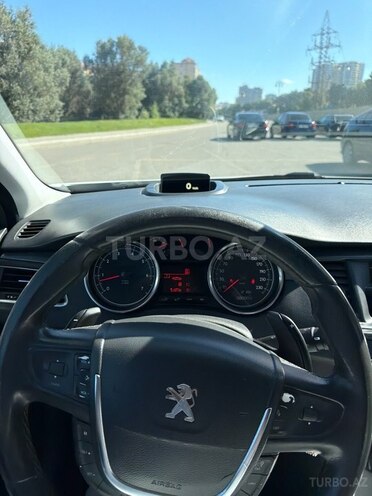 Peugeot 508-18