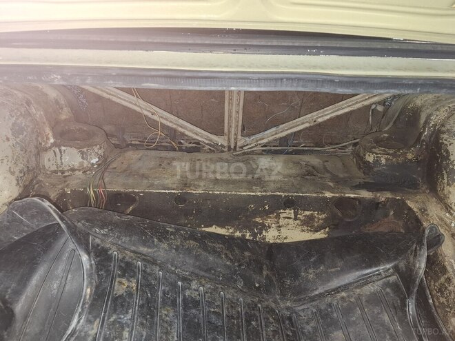 LADA (VAZ) 21011-8