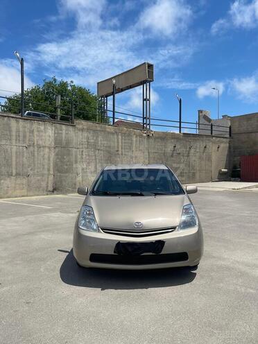 Toyota Prius-10