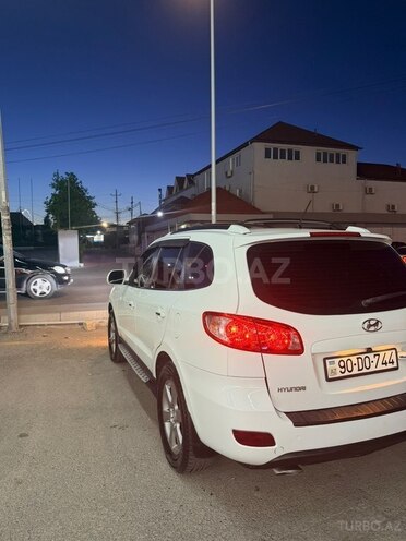 Hyundai Santa Fe-2