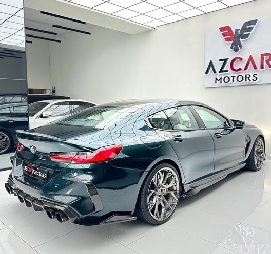 BMW M8-8