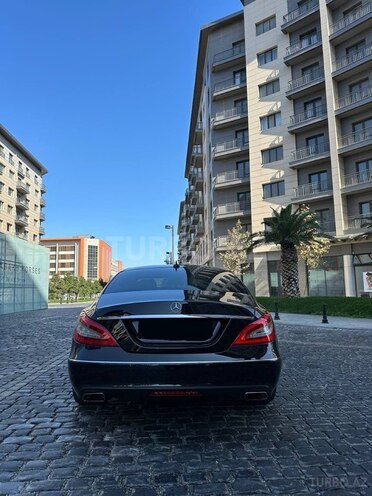 Mercedes CLS 350 CDI-8