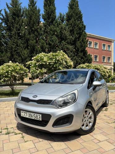 Kia Rio-5