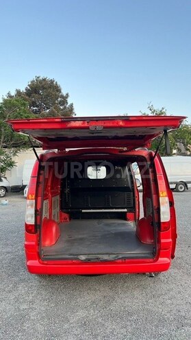 Mercedes Vito-12