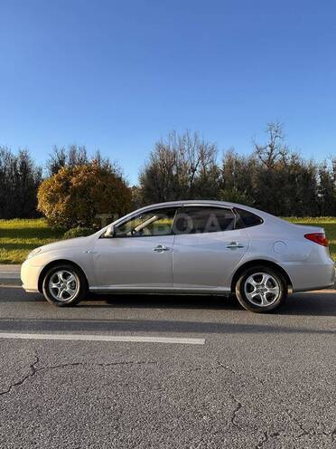 Hyundai Avante-6