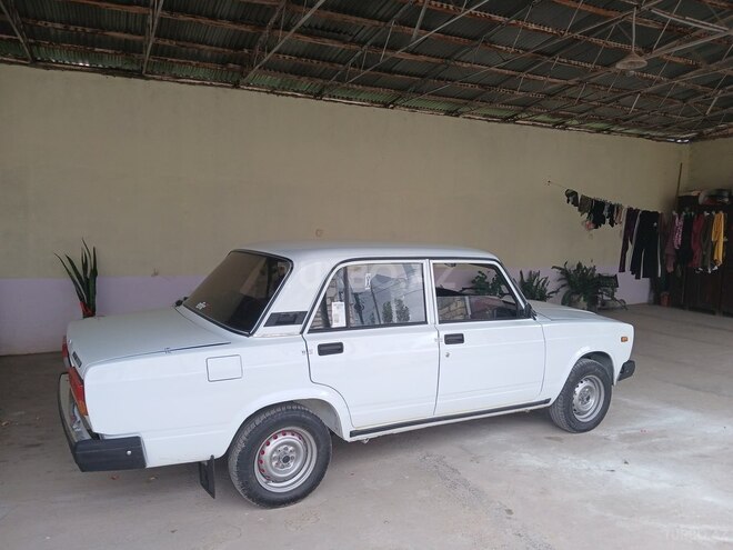 LADA (VAZ) 2107-14