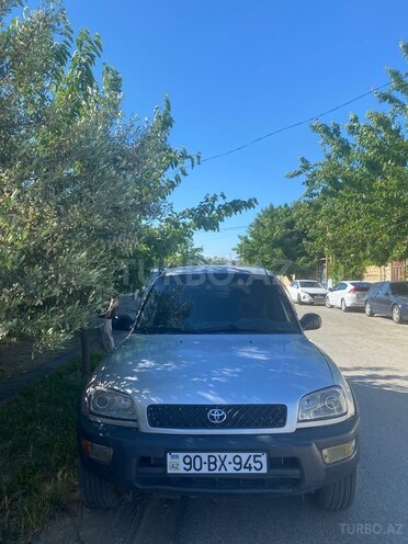 Toyota RAV4-2