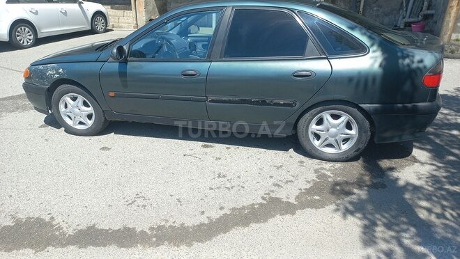 Renault Laguna-3