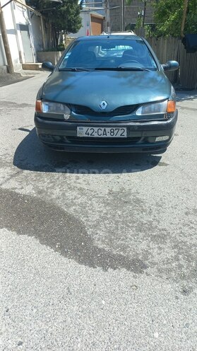 Renault Laguna-1
