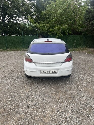 Opel Astra-2